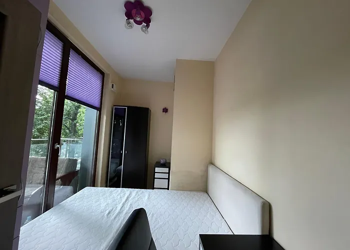 Triton Park Apartaments