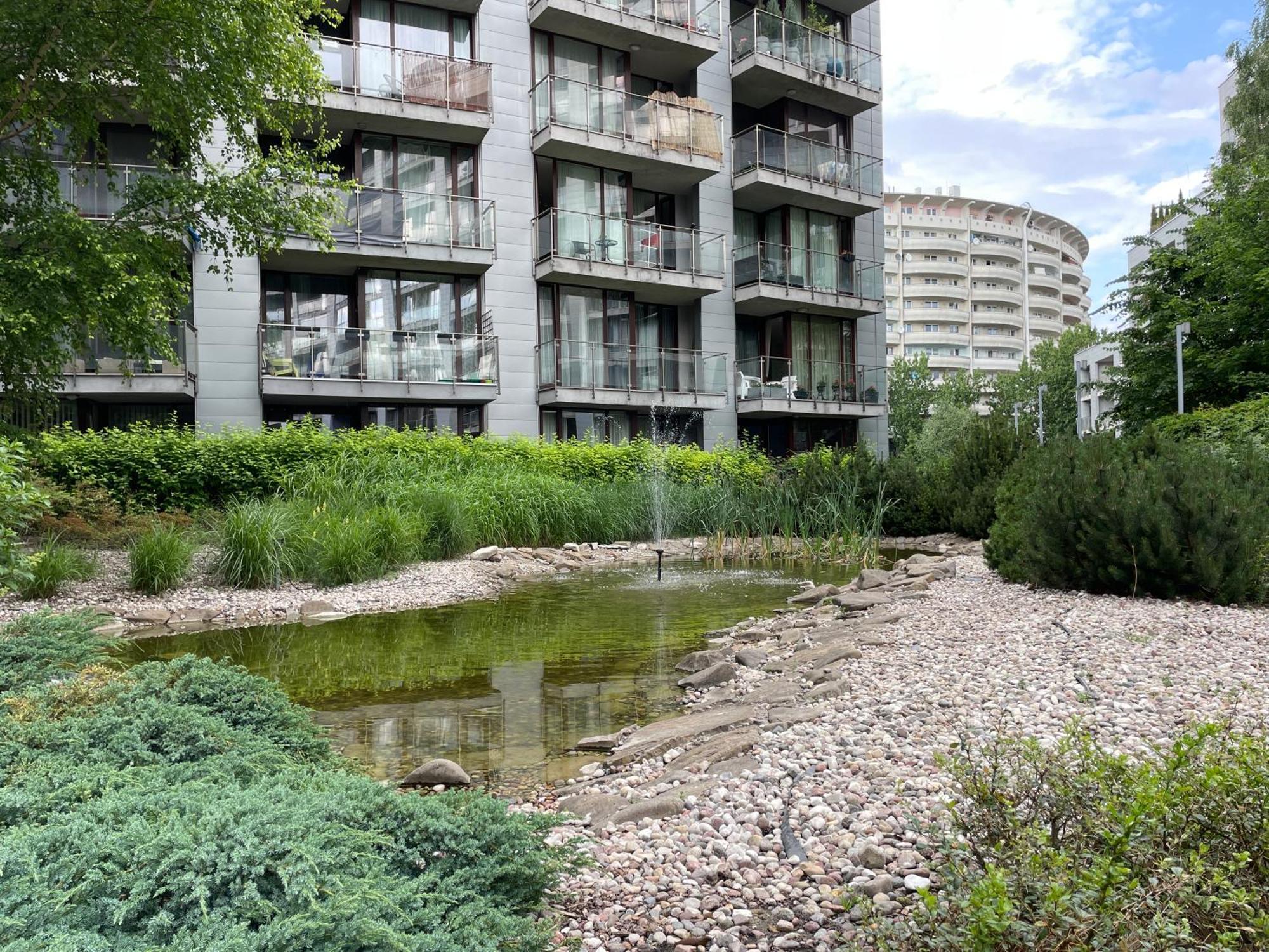 Апартаменти Triton Park *